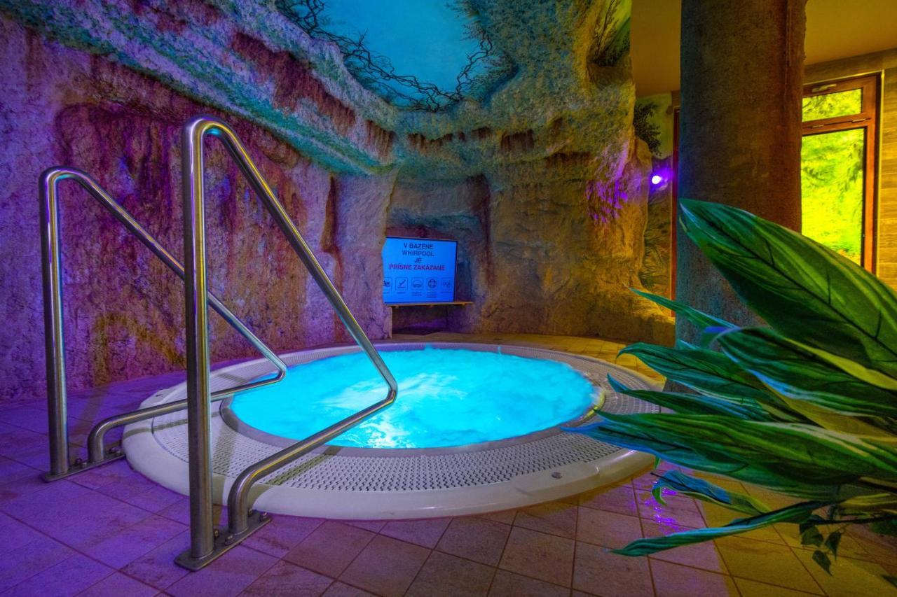 Aqua Sport*** Hotell Púchov Eksteriør bilde